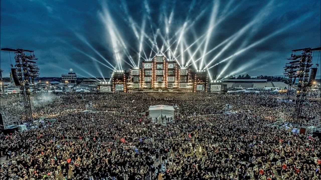 Backdrop for Böhse Onkelz: Böhse für's Leben - Live am Hockenheimring 2015
