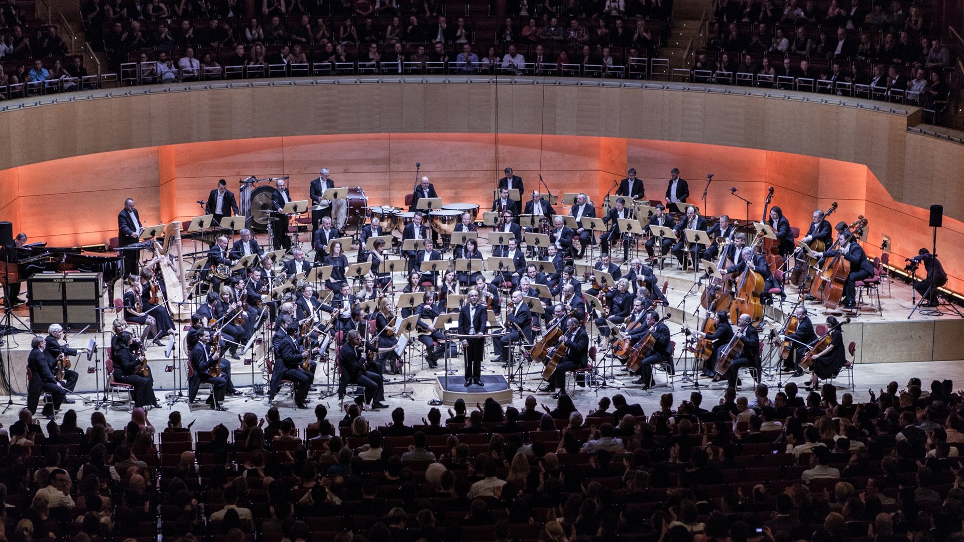 Backdrop for 35 Jahre BÖHSE ONKELZ Symphonien und Sonaten Live – Das Klassikkonzert