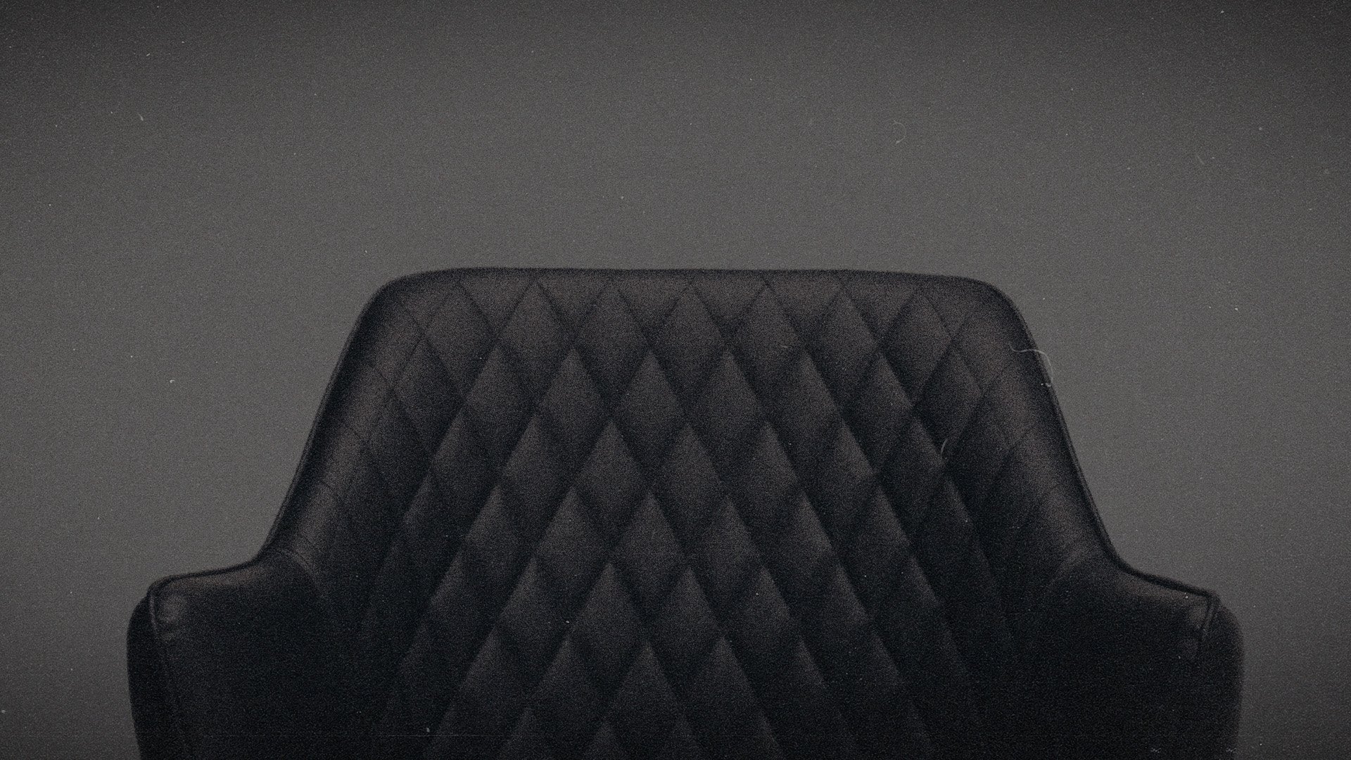 Backdrop for FRAGILE - The story of Nicolò Fagioli