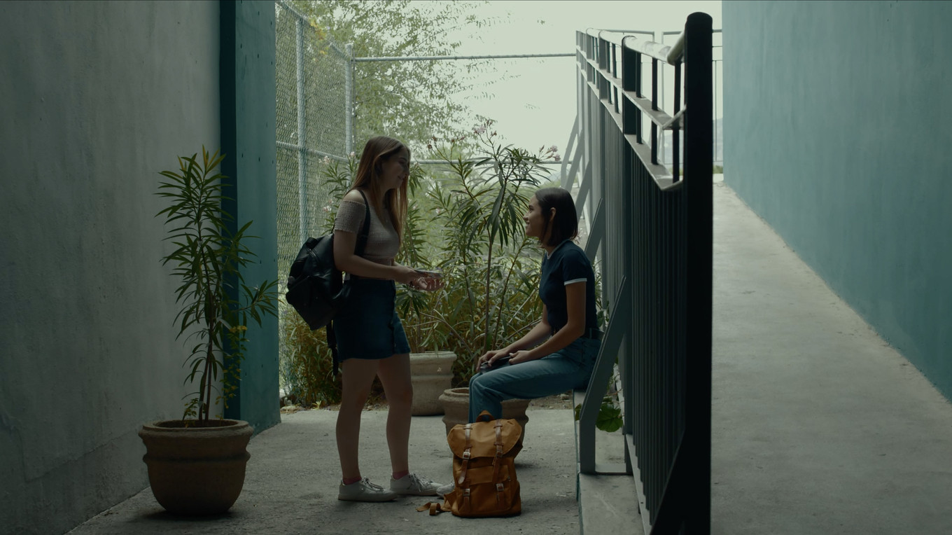 Backdrop for Olivia en el interior