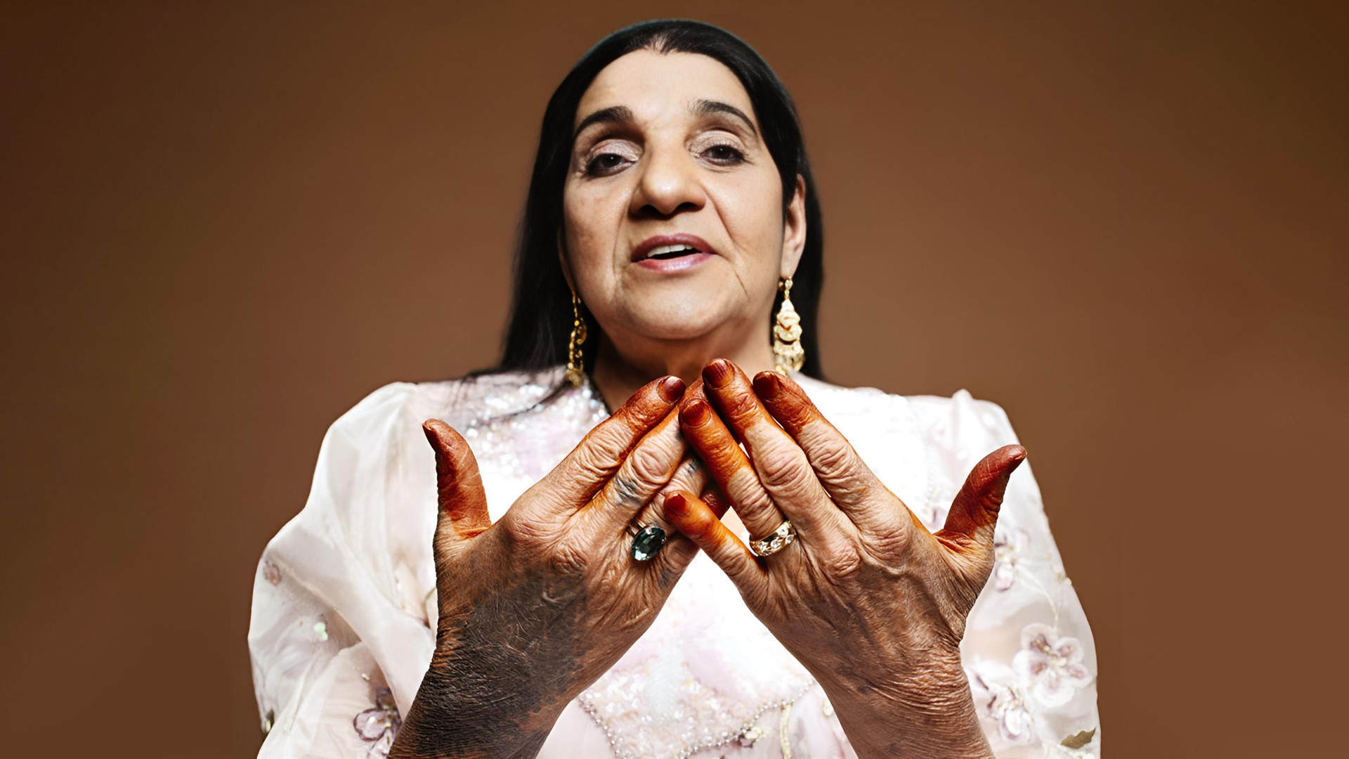 Backdrop for Raï Story: From Cheikha Rimitti to Cheba Djenet