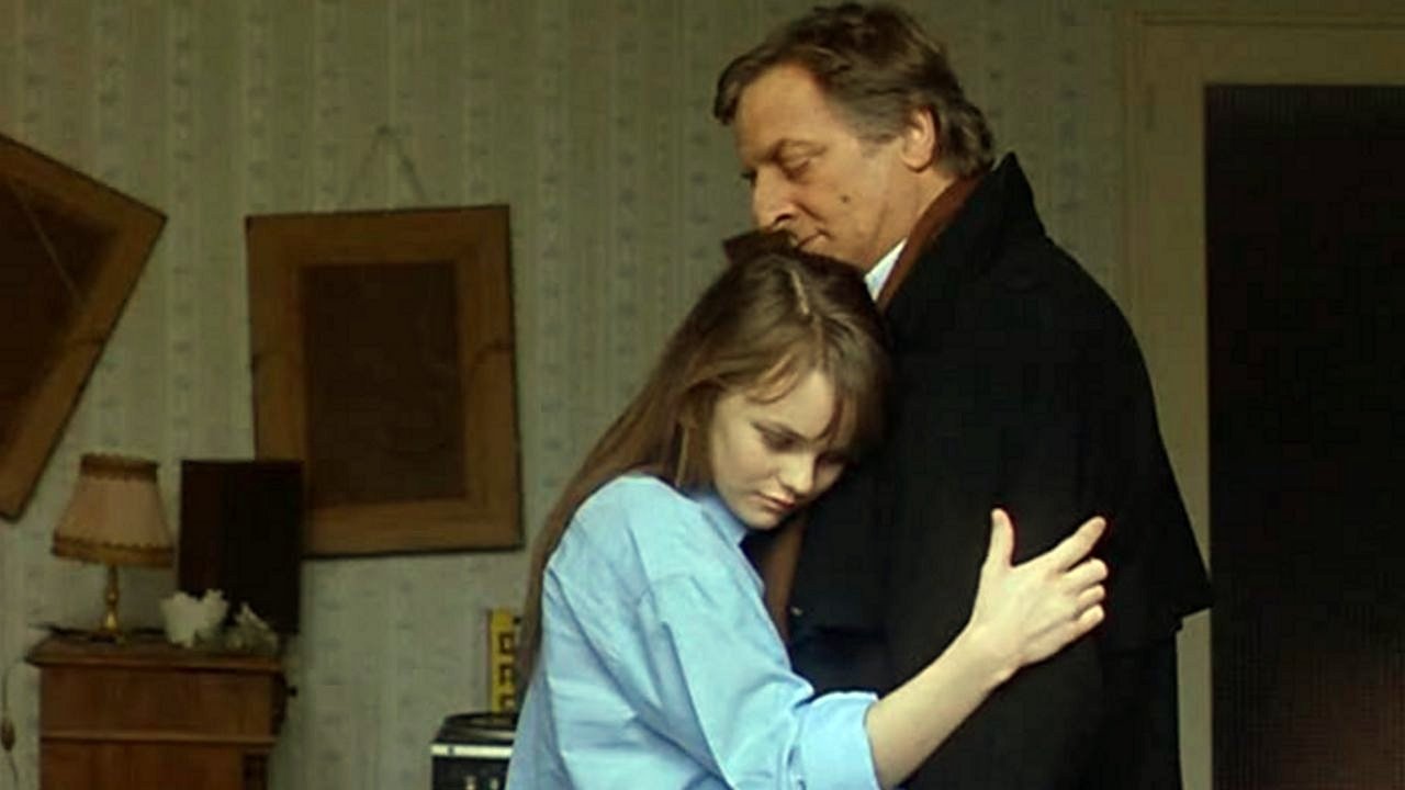 Backdrop for White Wedding