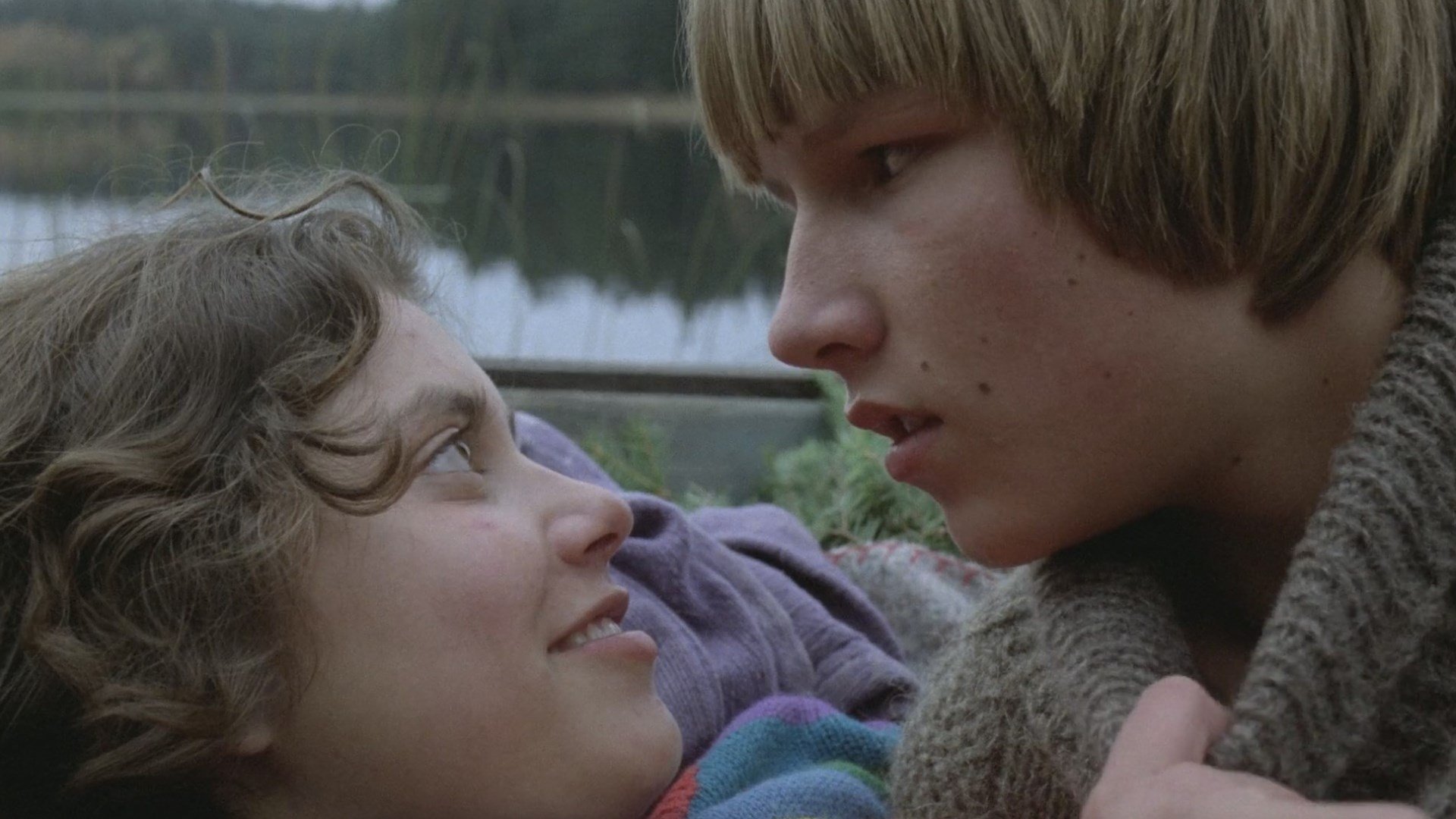 Backdrop for Wanna See My Beautiful Navel?