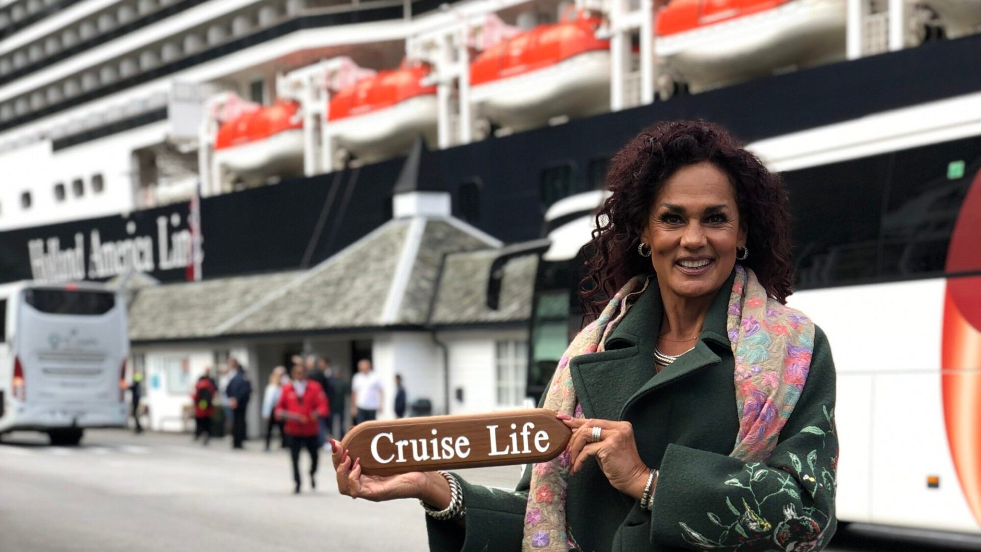 Backdrop for Cruise Life