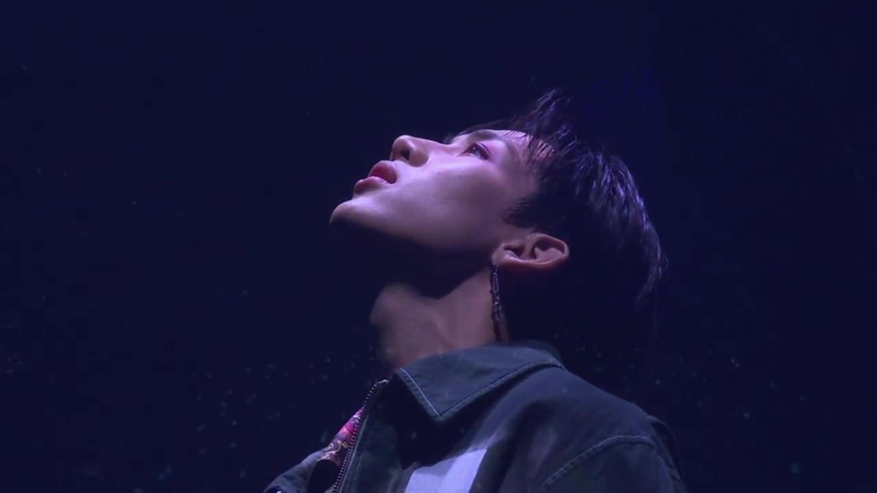 Backdrop for GOT7: Eyes On You 2018 - World Tour