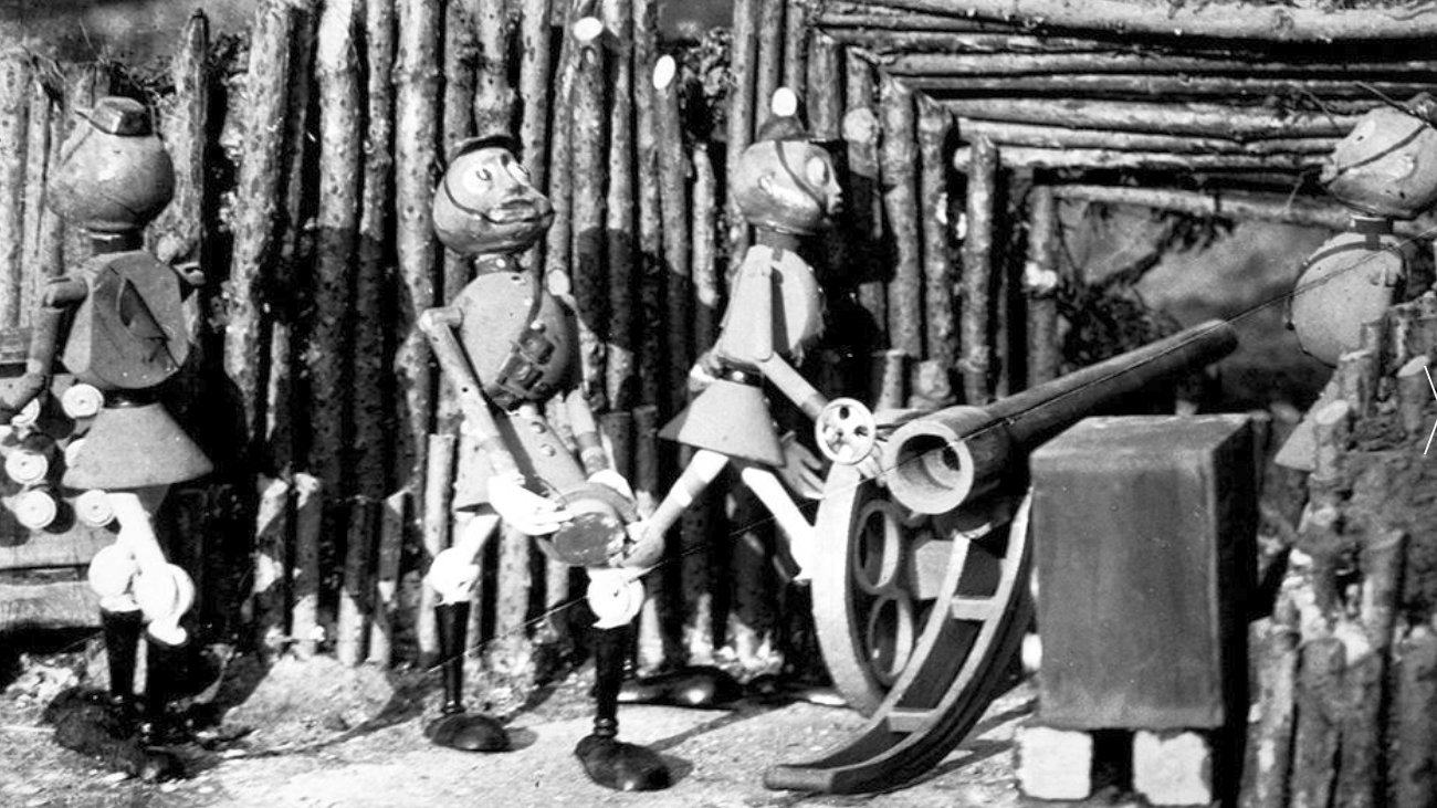 Backdrop for The War and the Dream of Momi