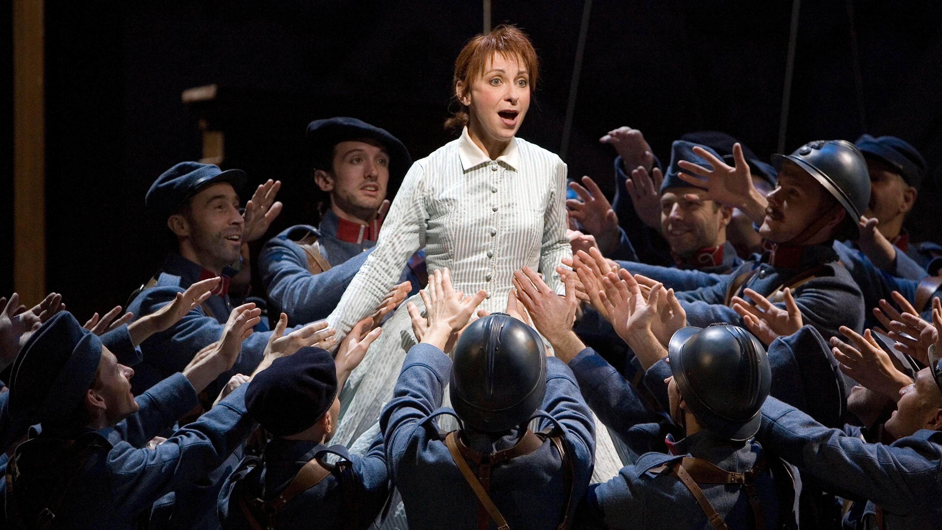 Backdrop for The Metropolitan Opera: La Fille du Régiment