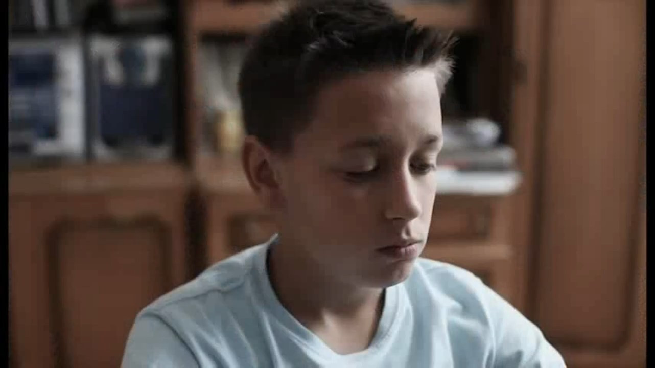 Backdrop for First Kiss