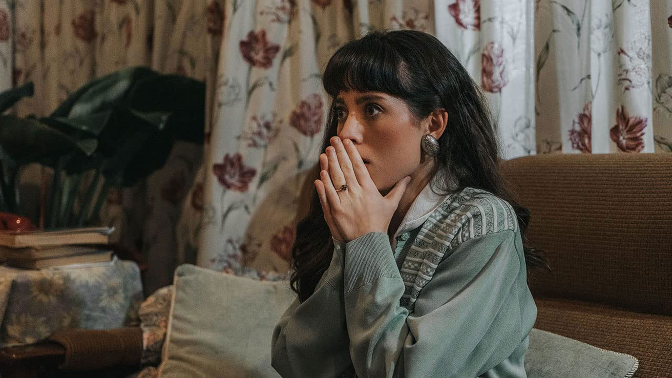 Backdrop for Ball and Chain