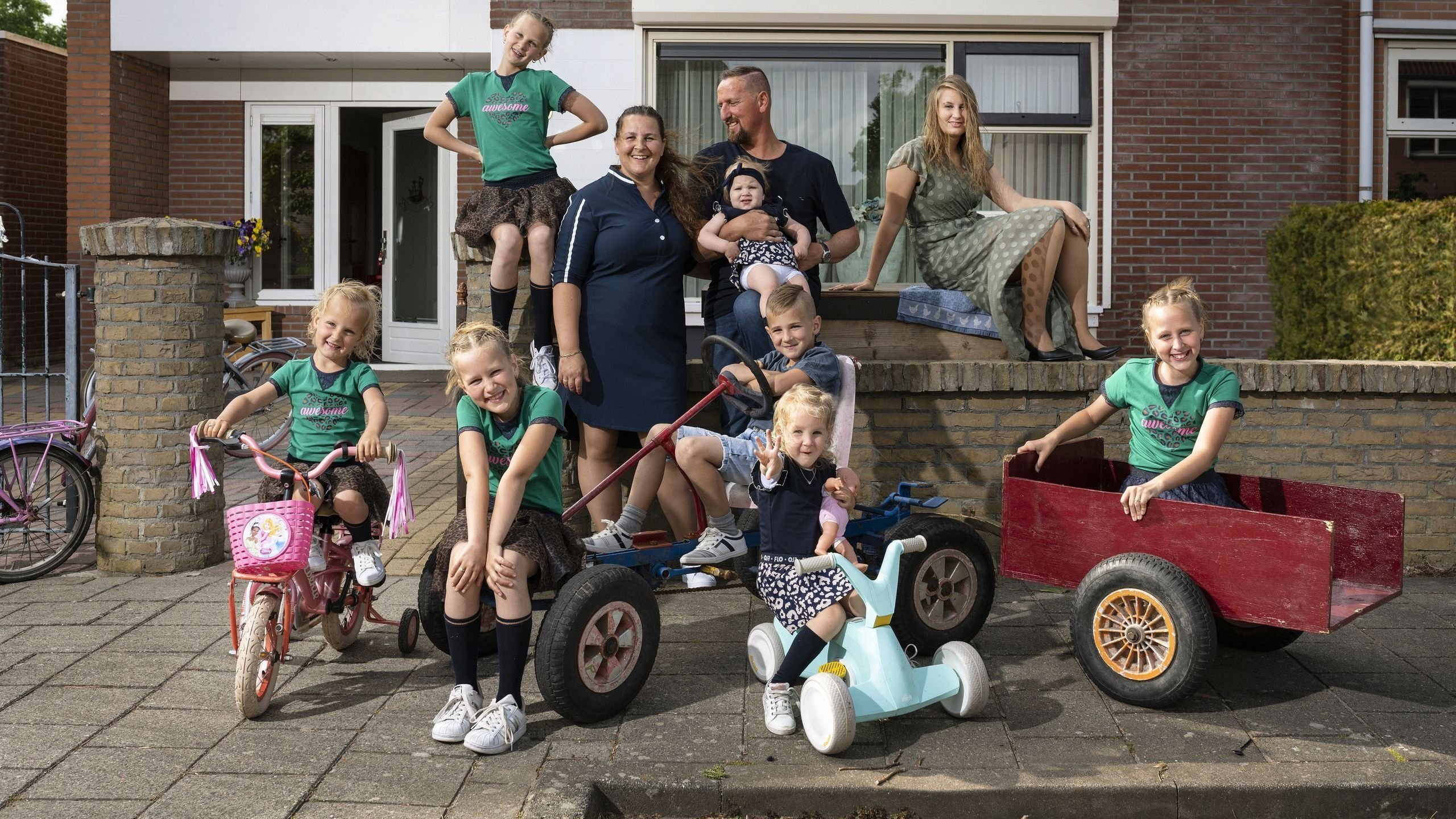 Backdrop for Een Huis Vol