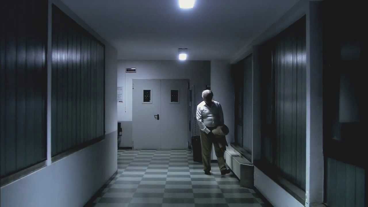 Backdrop for La strada verso casa