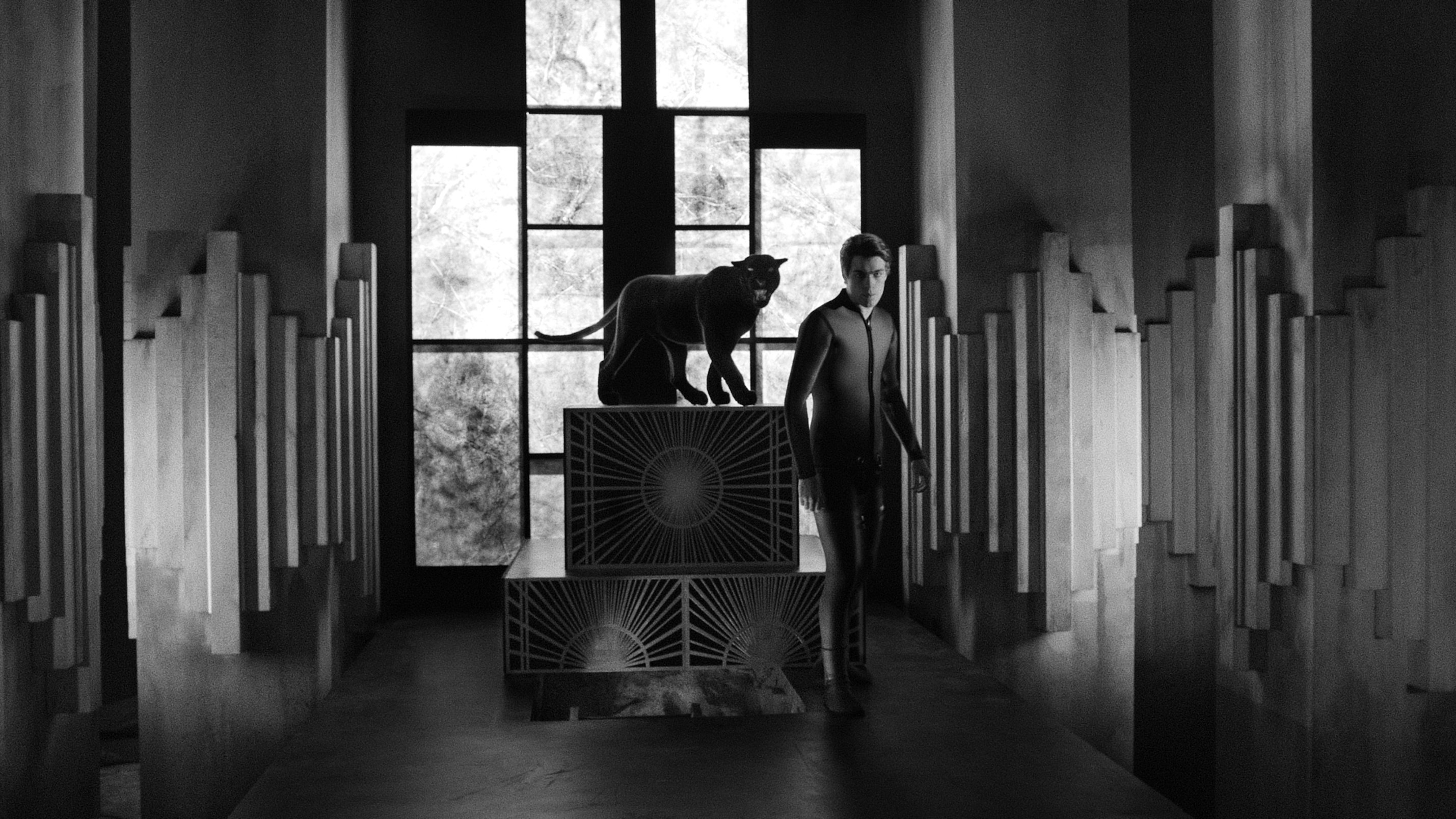 Backdrop for Diabolik: Who Are You?