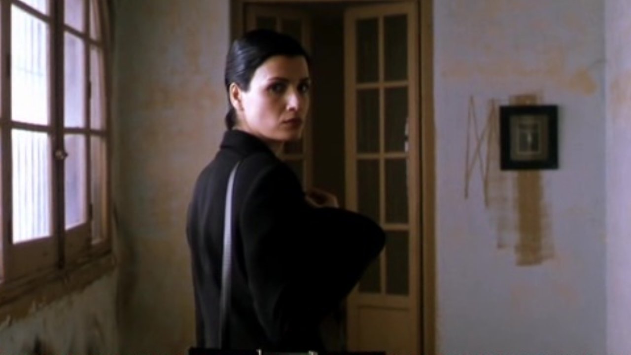 Backdrop for The Ugliest Woman in the World