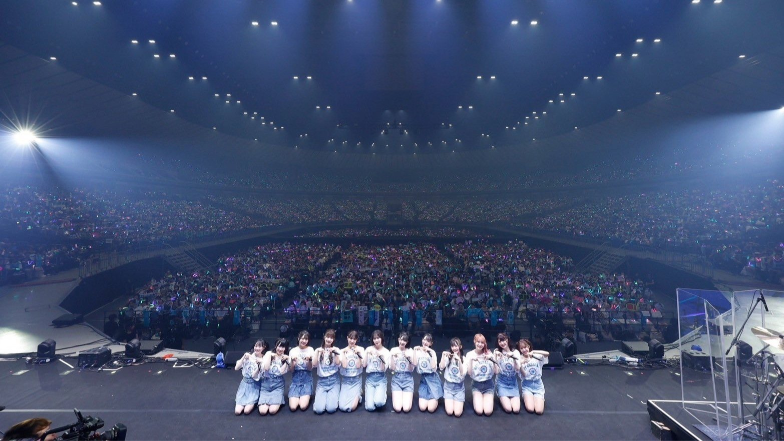 Backdrop for ≠ME 全国ツアー2024「やっと、同じクラス」ツアーファイナル 横浜アリーナ