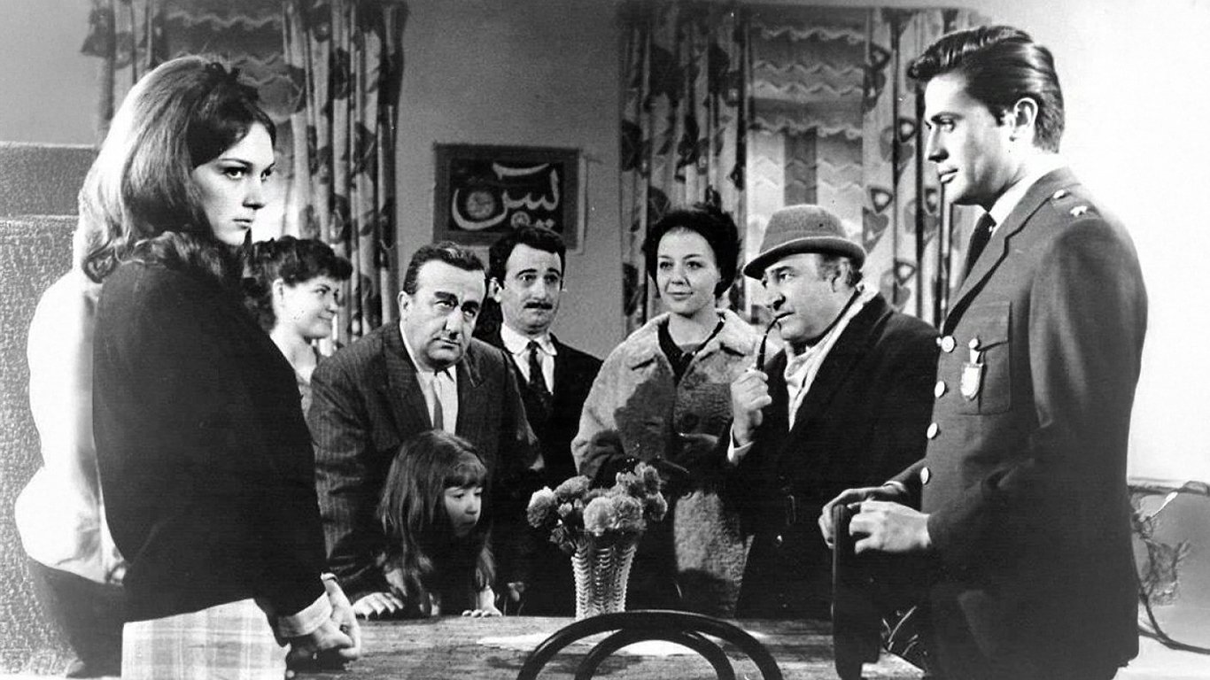 Backdrop for Göklerdeki Sevgili