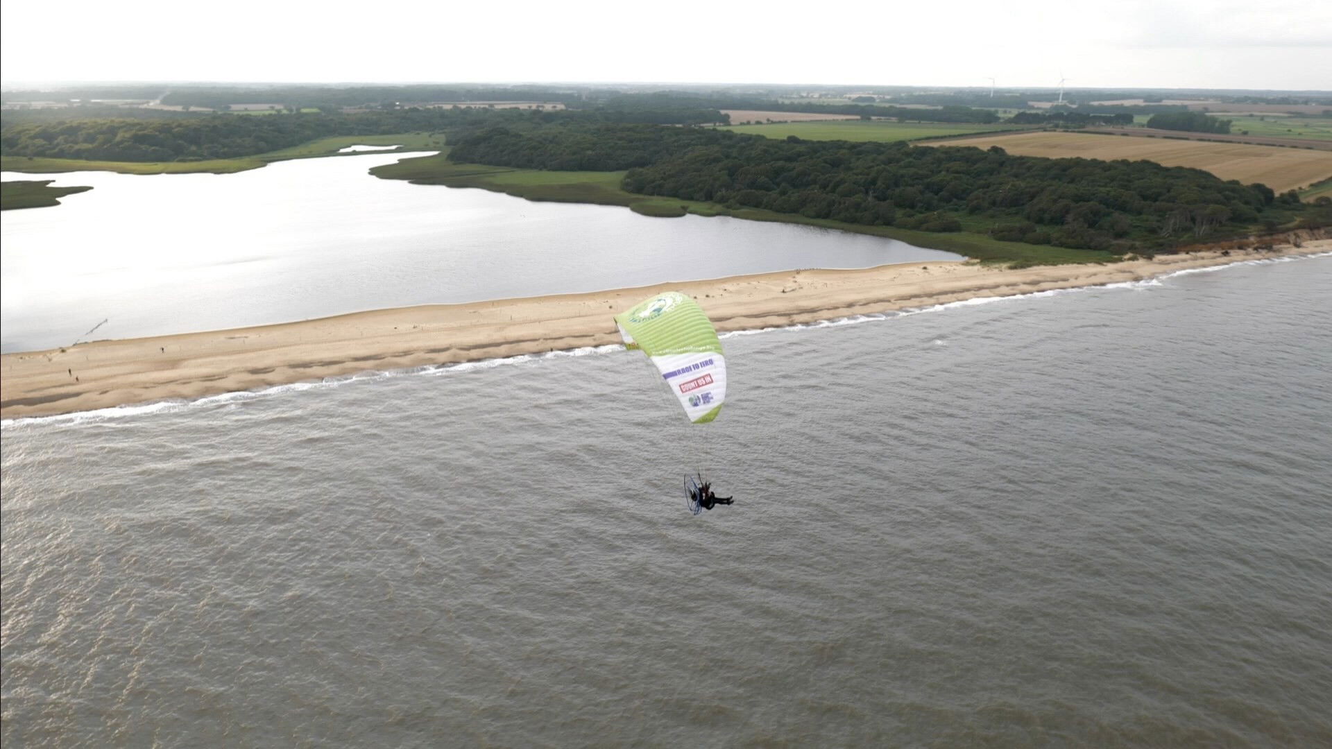 Backdrop for Joanna Lumley and the Human Swan