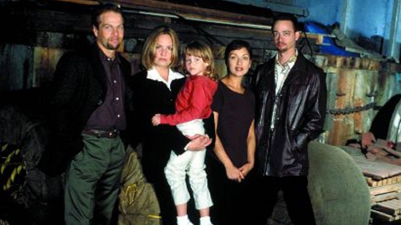 Backdrop for Border Line