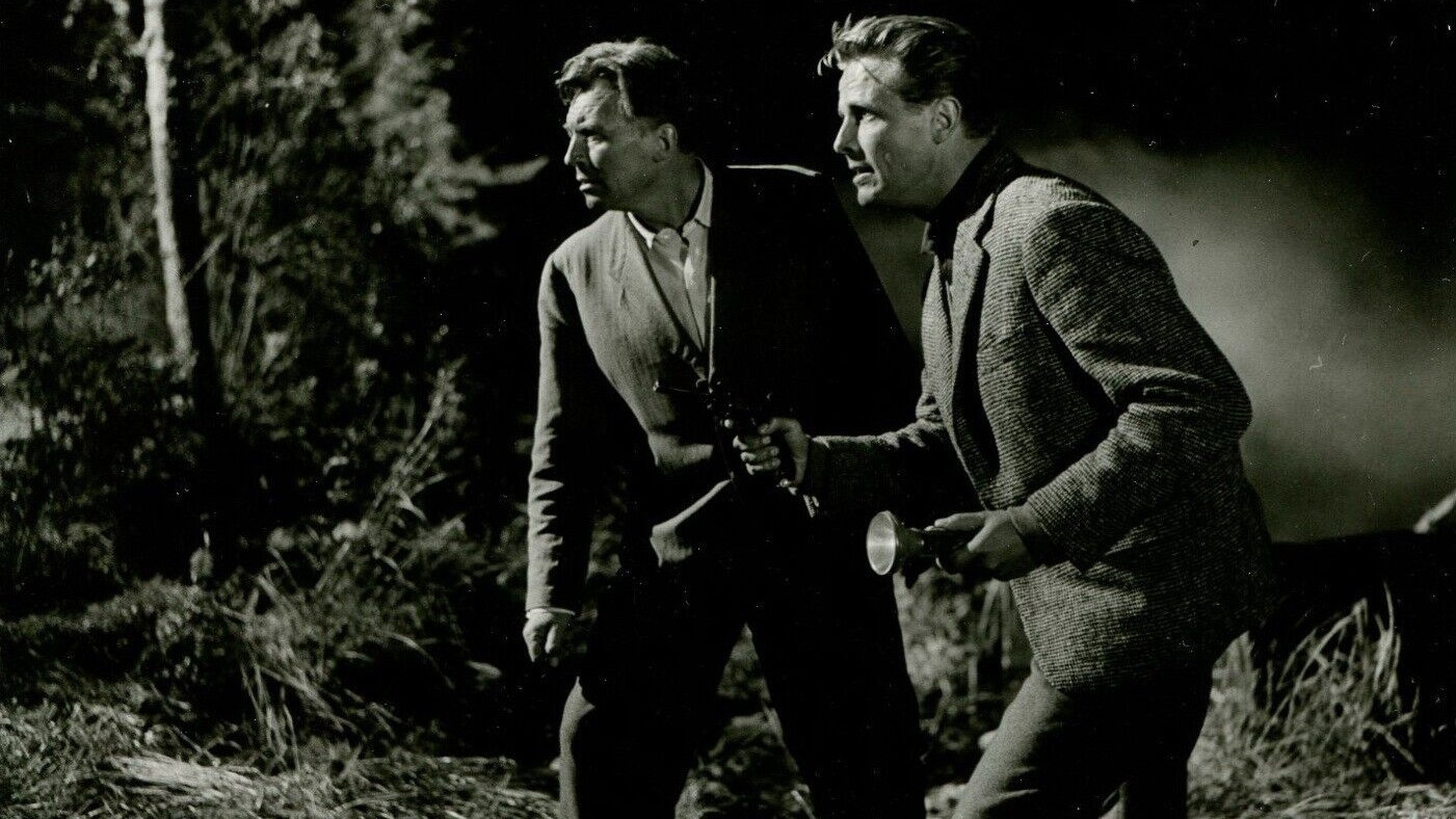 Backdrop for Der Schatz vom Toplitzsee