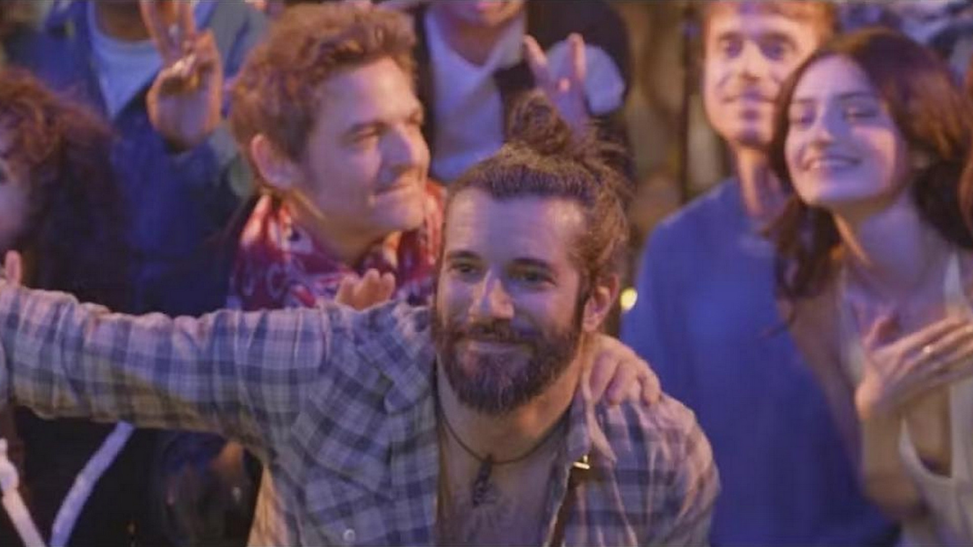 Backdrop for Waxx en concert aux Folies Bergère