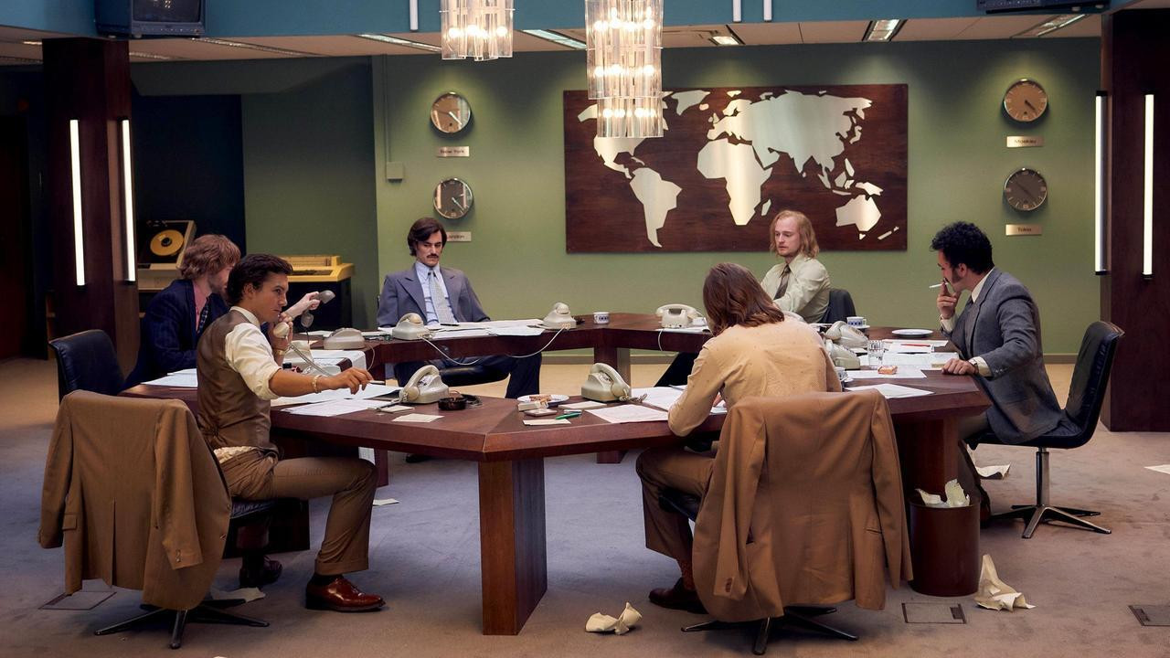 Backdrop for Goldjungs