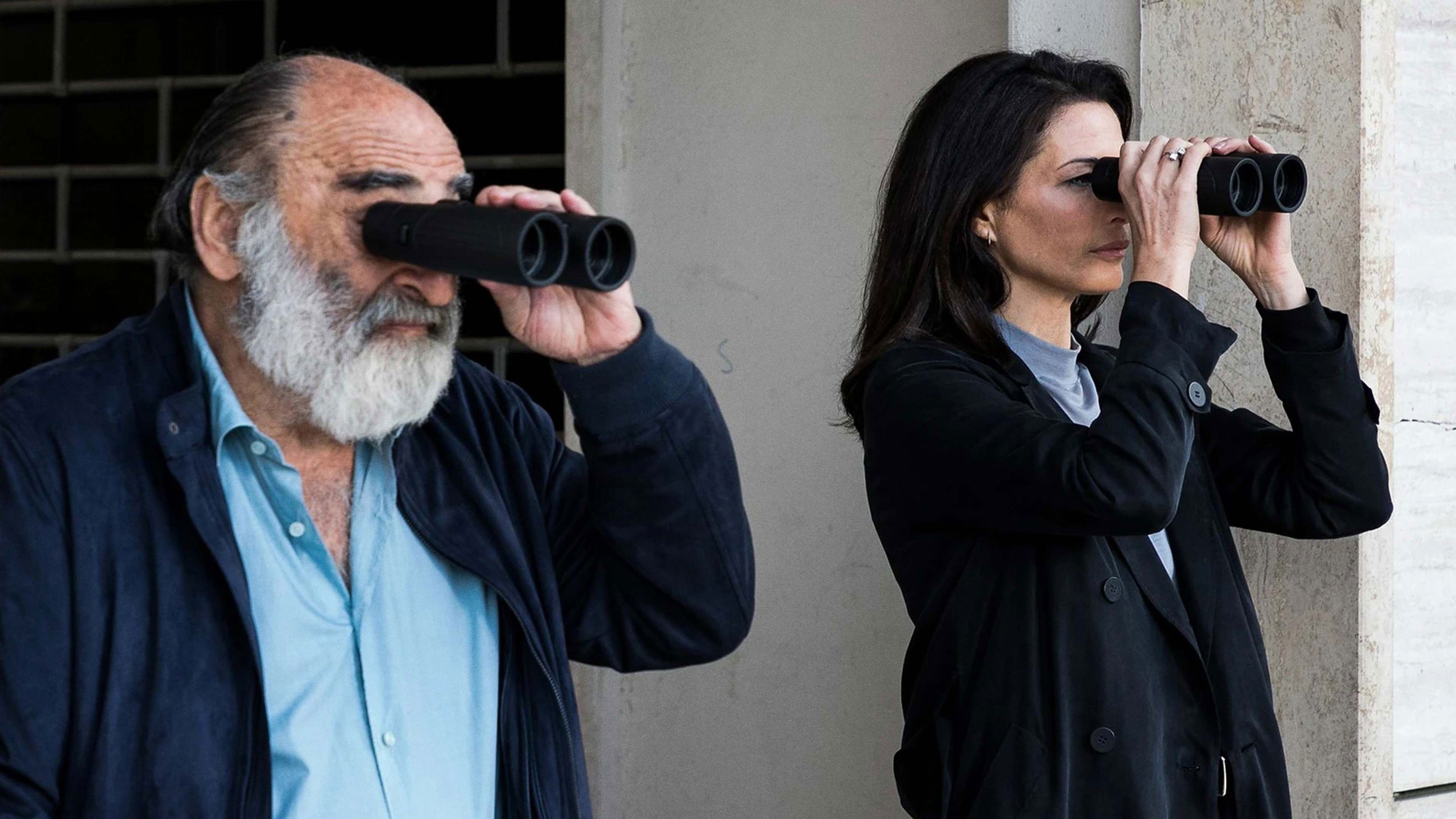 Backdrop for Ostaggi