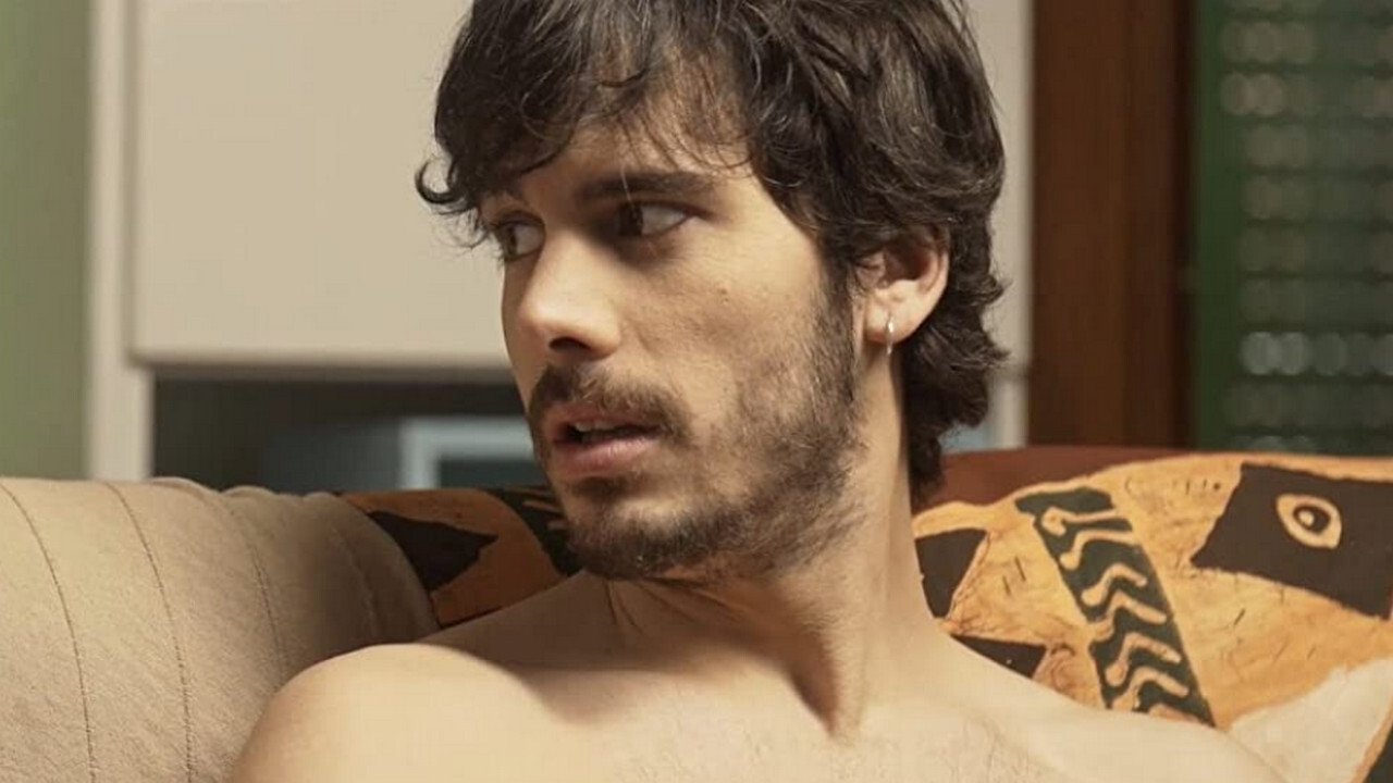 Backdrop for Alirón