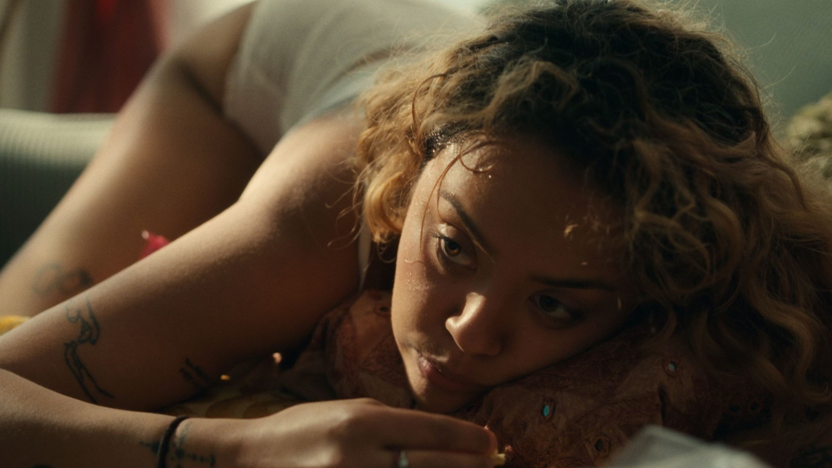 Backdrop for Three Screaming Vaginas