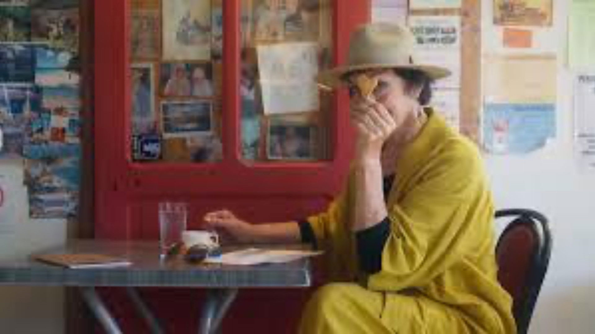 Backdrop for Anny Duperey, artiste en équilibre