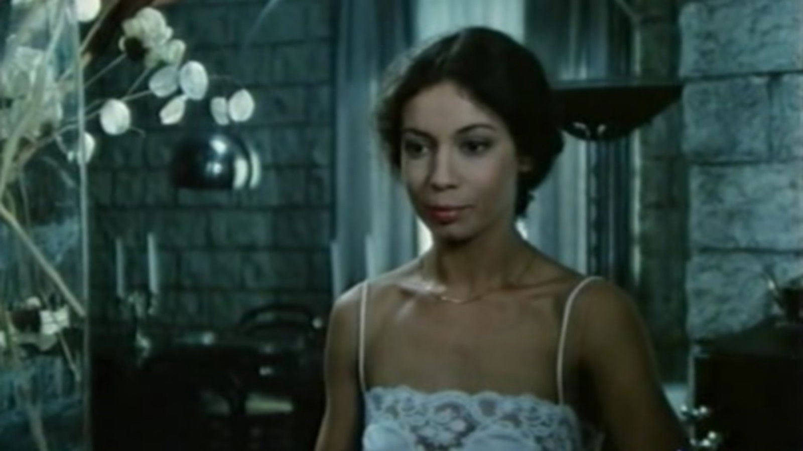 Backdrop for The House of the Yellow Carpet