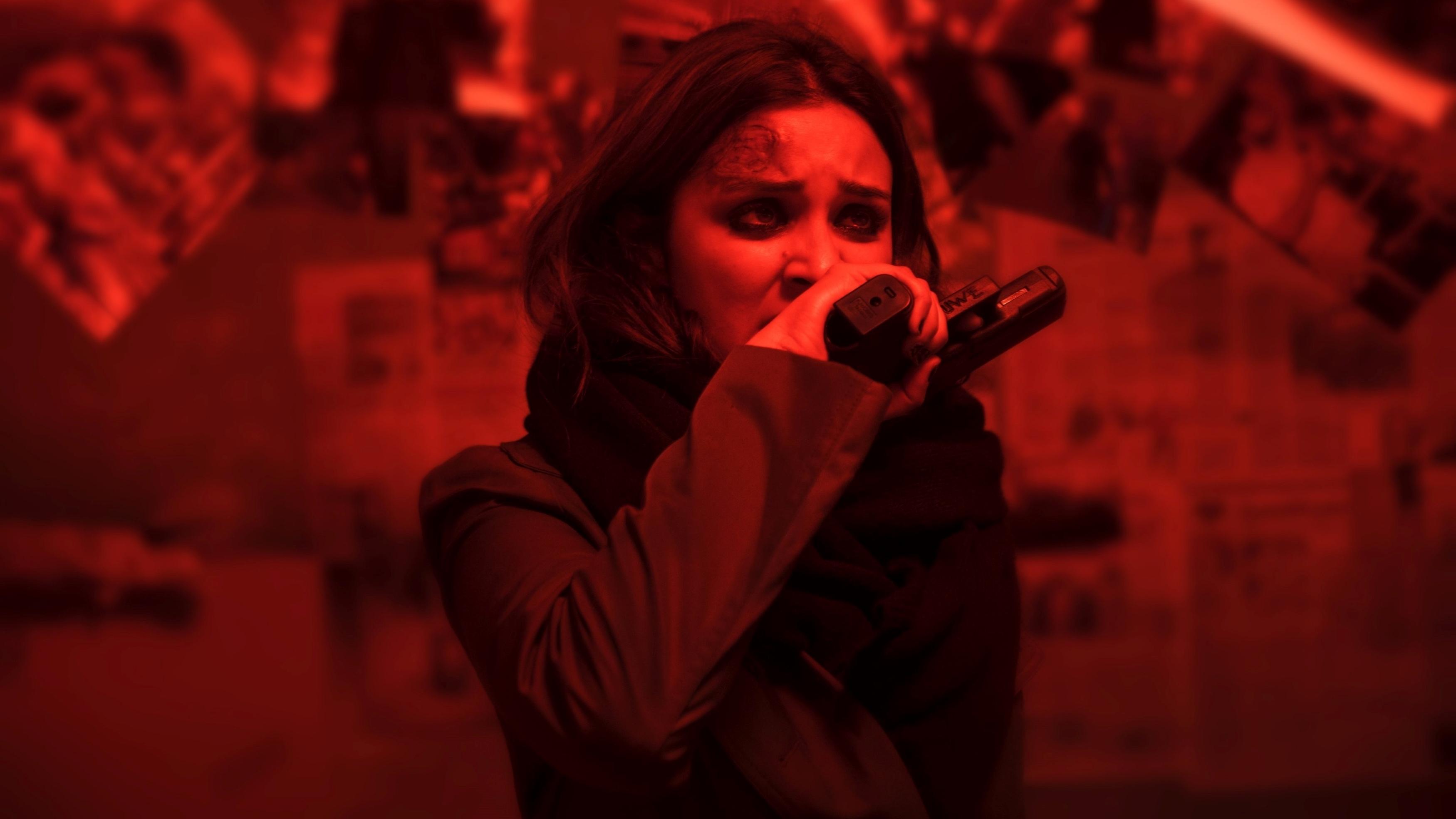 Backdrop for The Girl on the Train