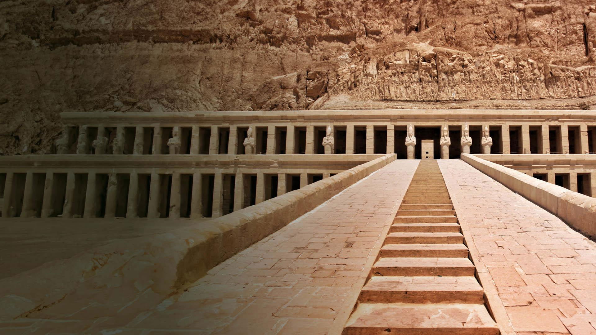 Backdrop for Les Mystères du Temple d'Hatchepsout, Reine d'Egypte