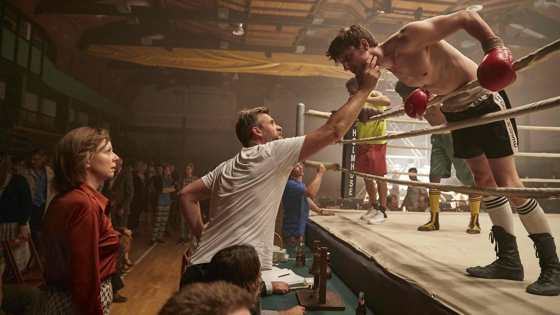 Backdrop for Pound for Pound