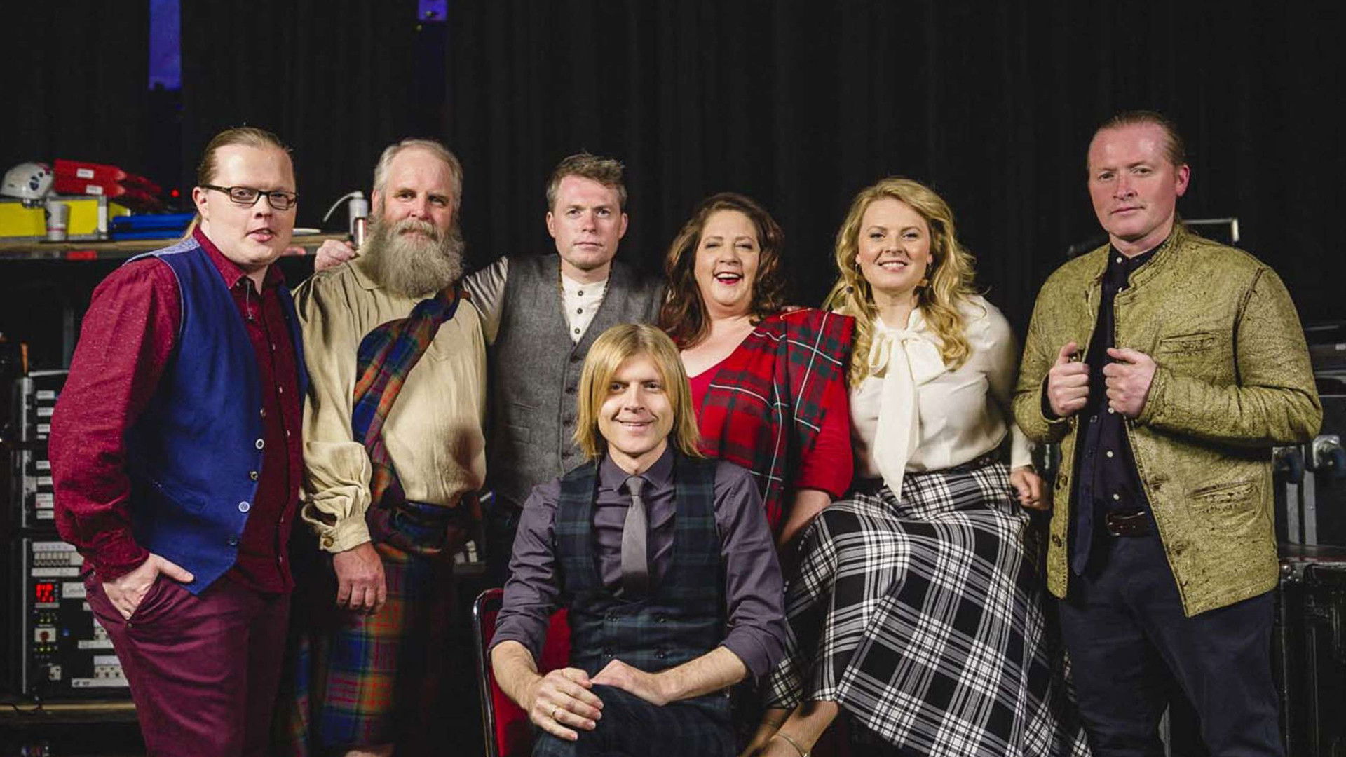 Backdrop for The Kelly Family - We Got Love - Live At Loreley