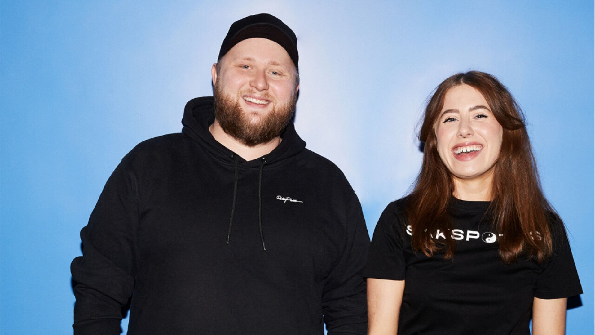 Backdrop for Curlingklubben begynder til