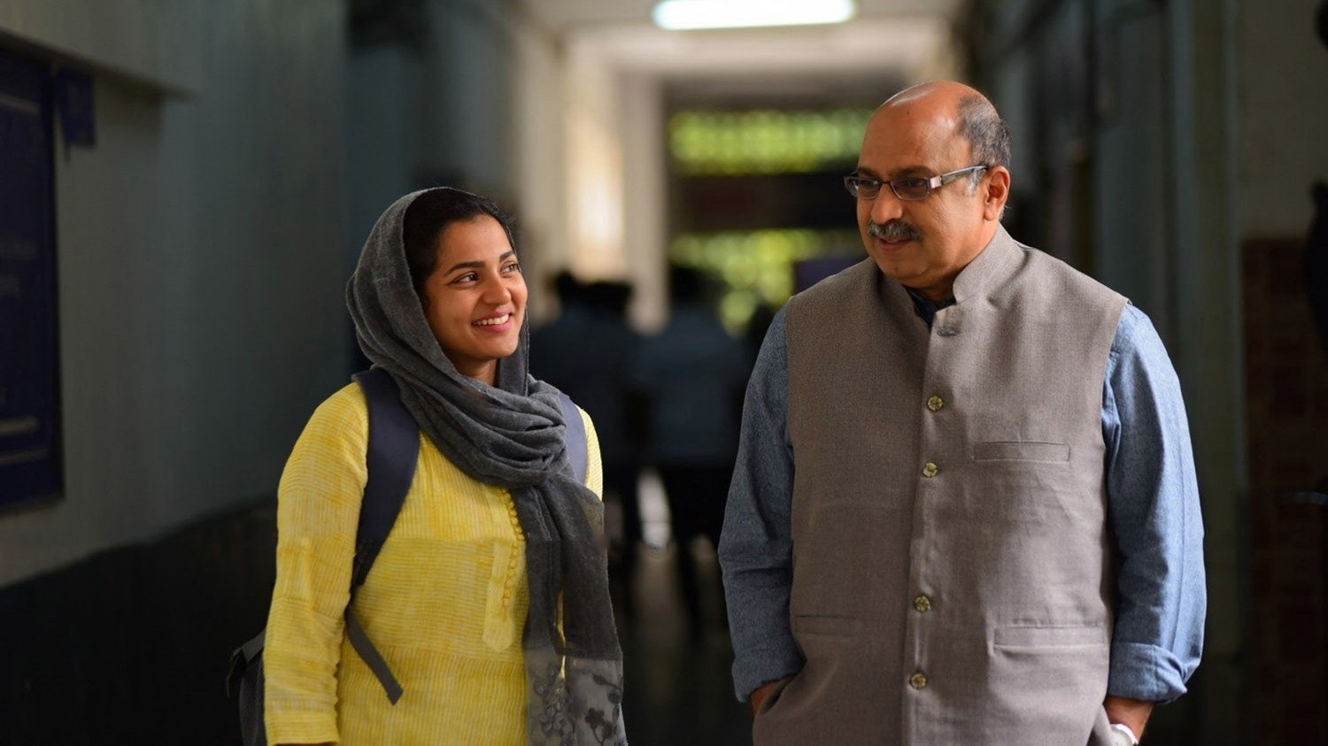 Backdrop for Varthamanam