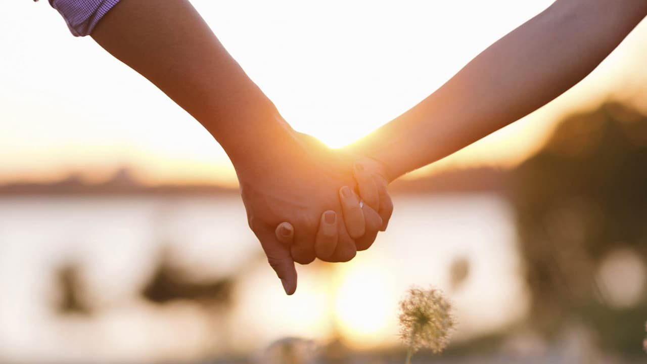 Backdrop for L'amour pour tous