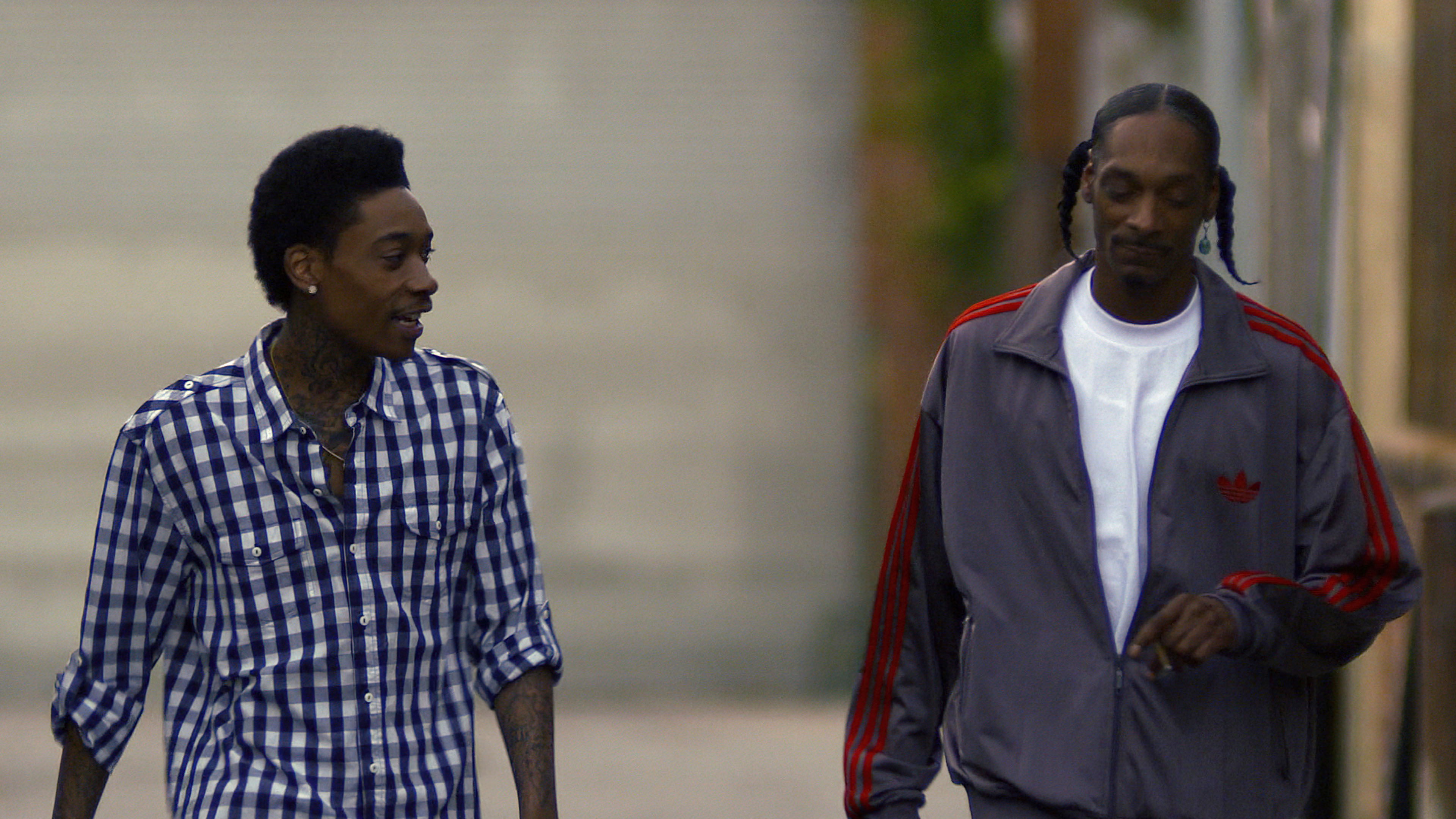 Backdrop for Mac & Devin Go to High School