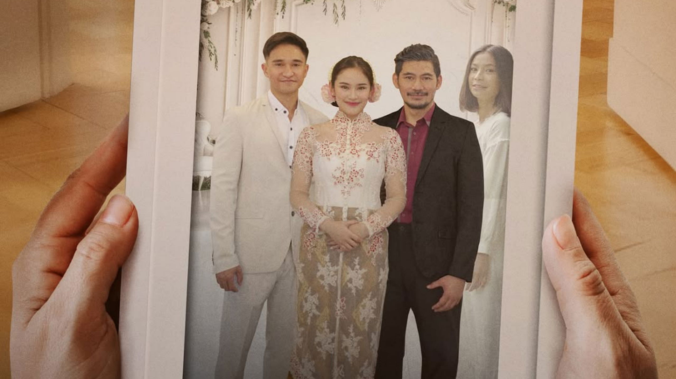 Backdrop for Lebih Dari Selamanya