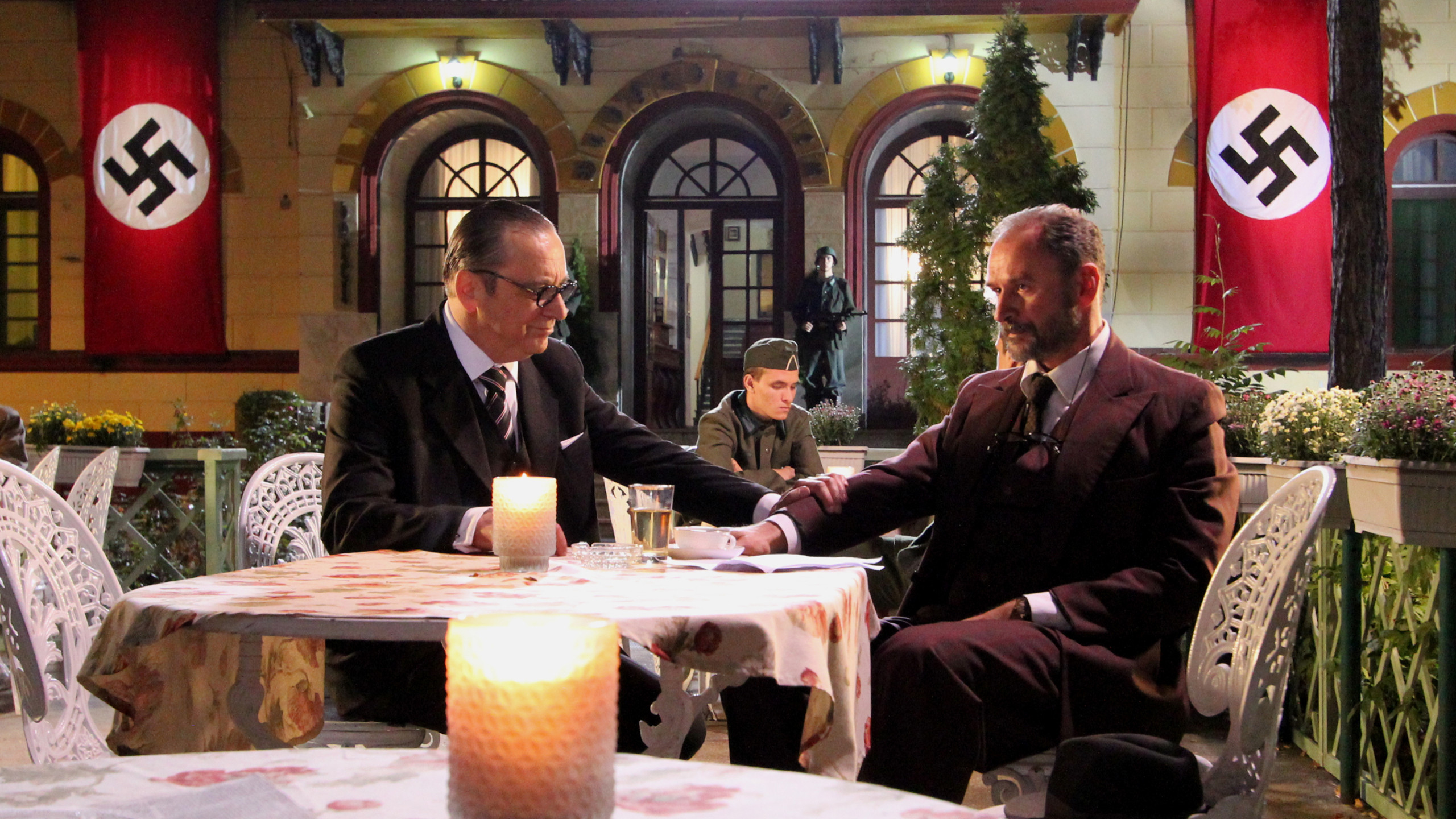 Backdrop for Spring on the Last Lake