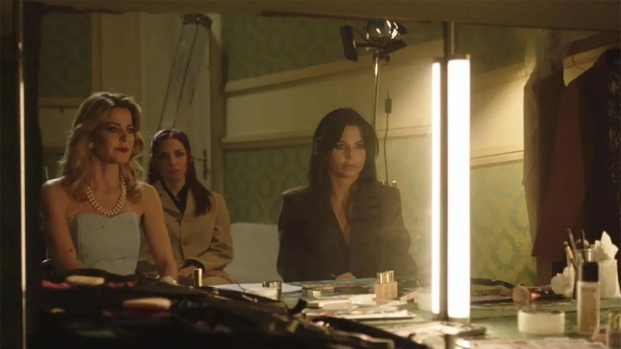 Backdrop for Buio come il cuore