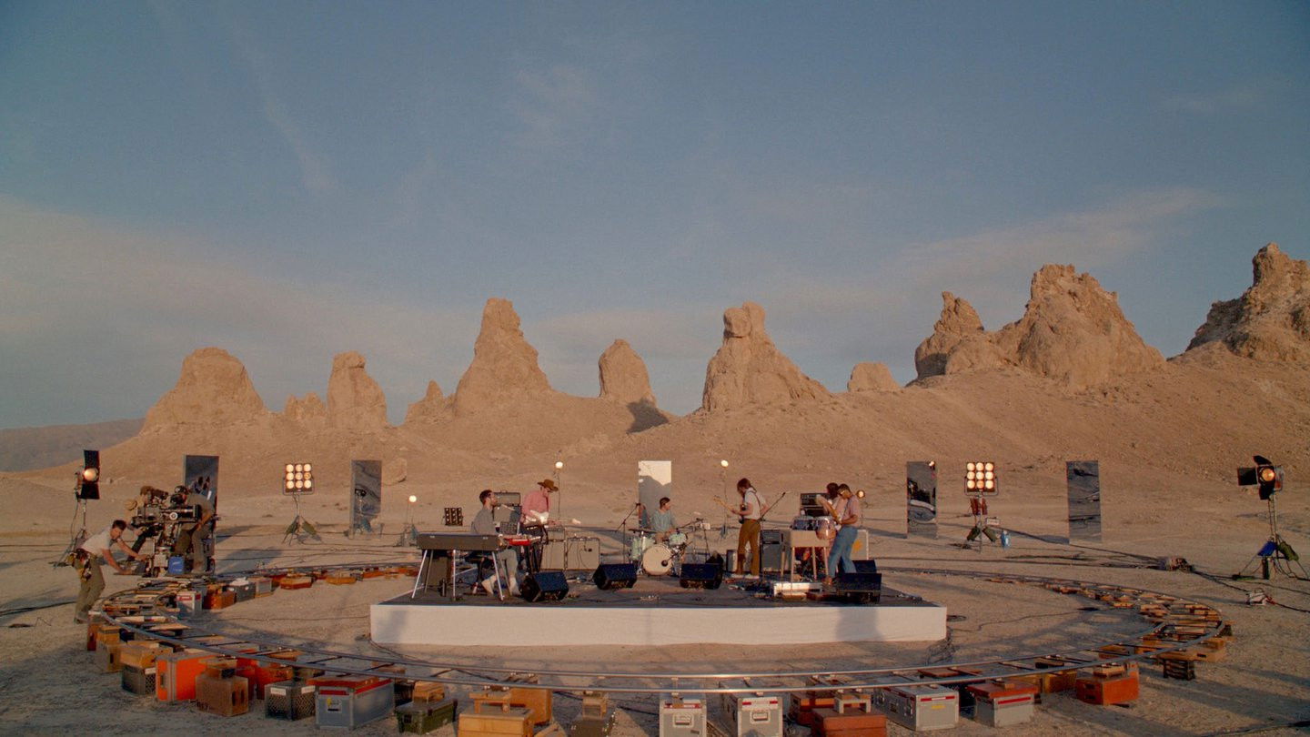 Backdrop for Toro Y Moi: Live From Trona