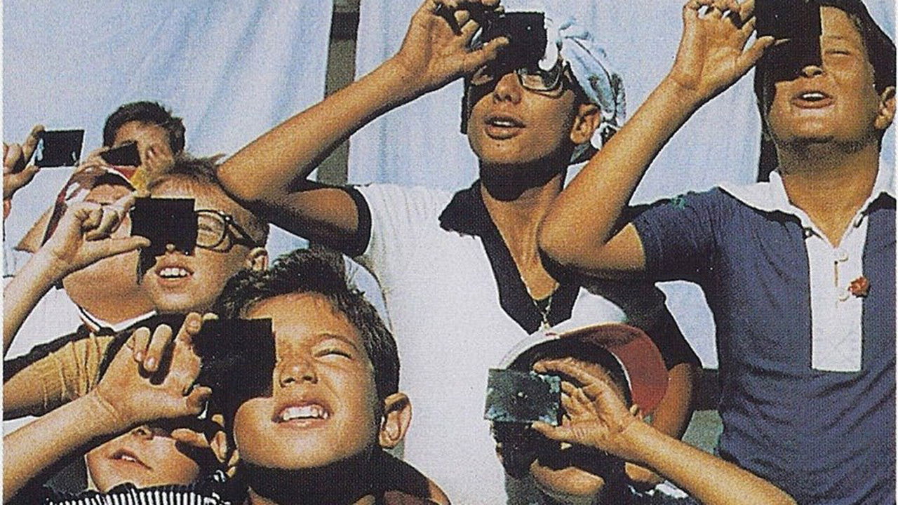 Backdrop for Mille bolle blu