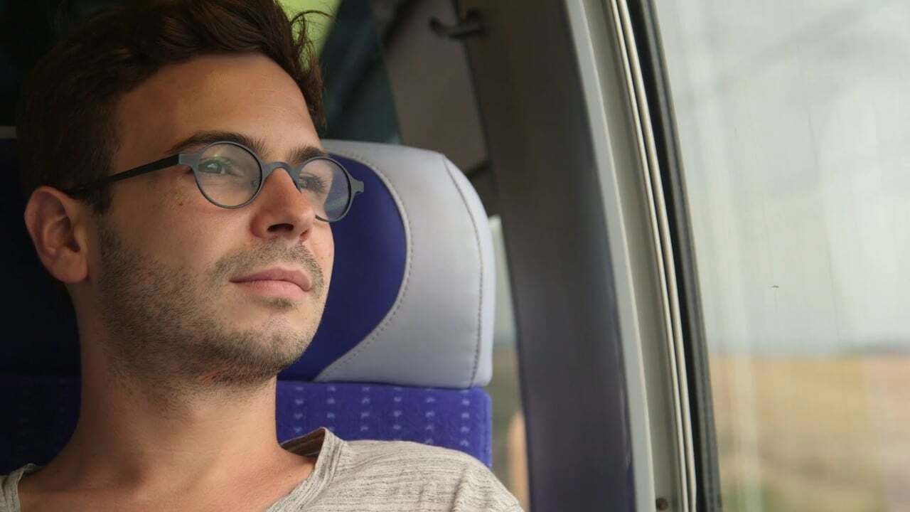 Backdrop for Loïc, living with undetectable HIV