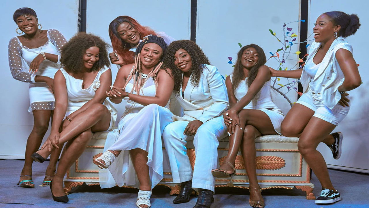 Backdrop for Guerre Des Sexes