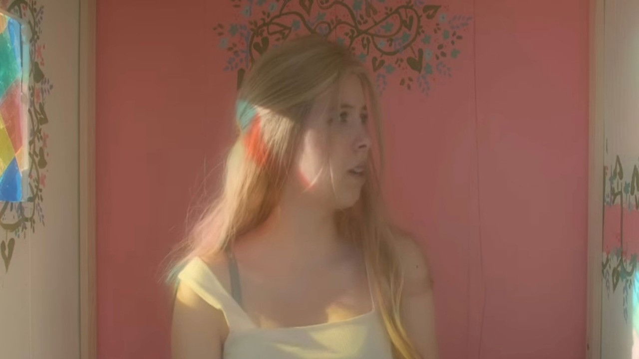 Backdrop for A Nice Way to Live