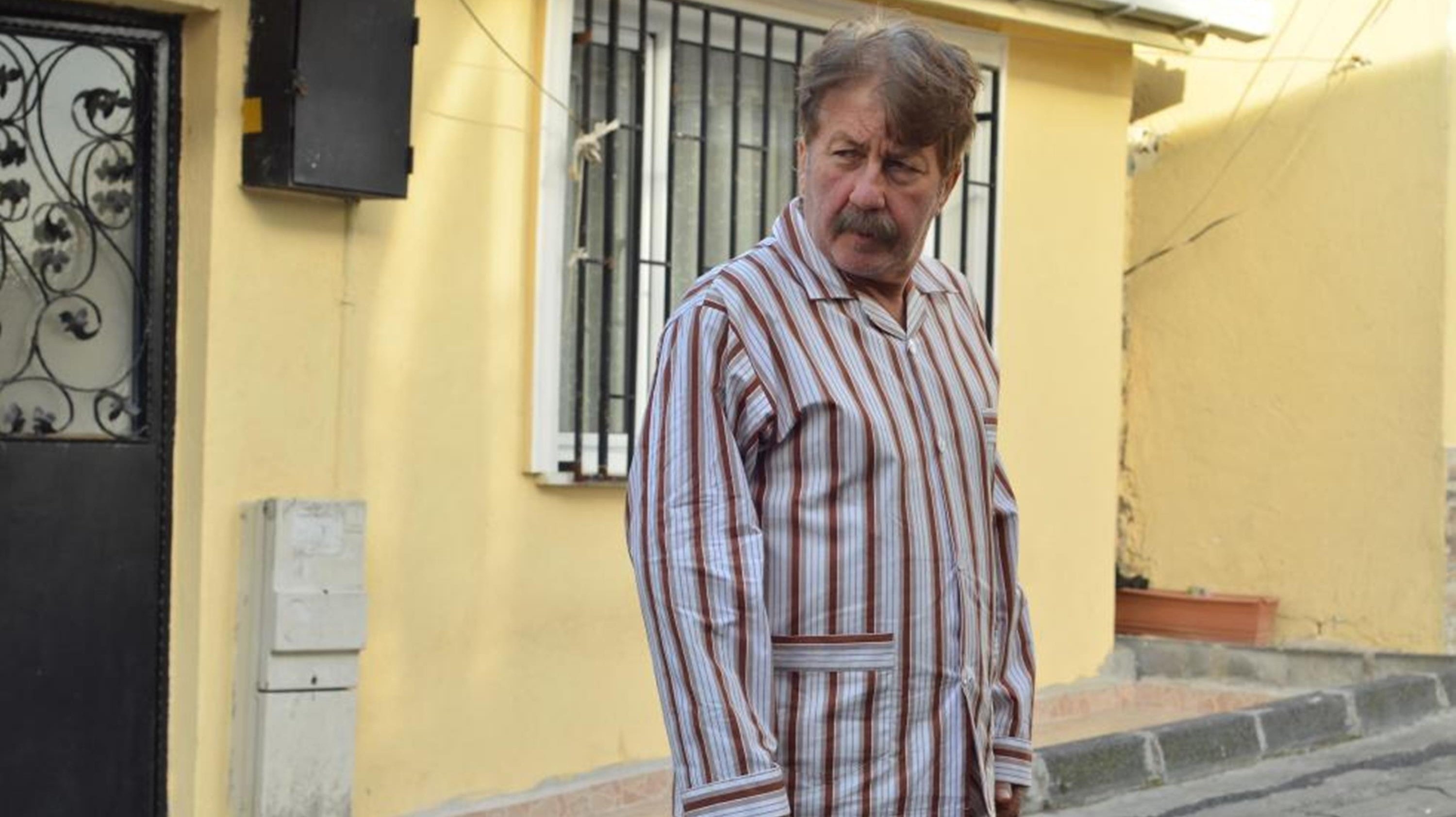 Backdrop for Gerçek Kesit: Manyak