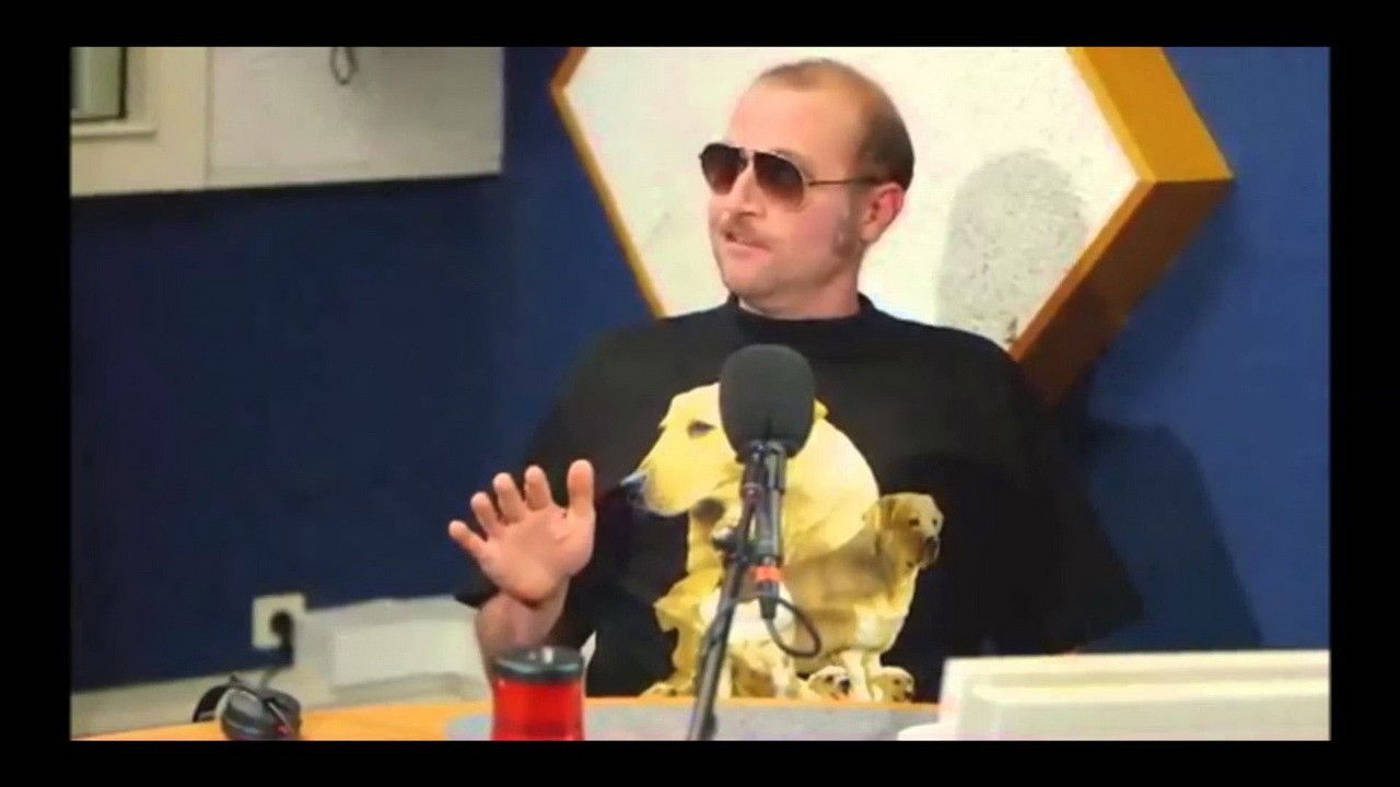 Backdrop for Les Caméras cachées de François Damien - L'intégrale