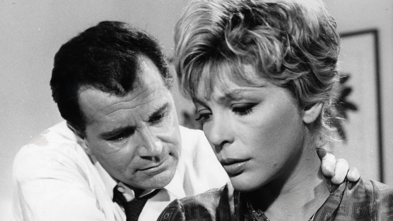 Backdrop for A Sentimental Attempt