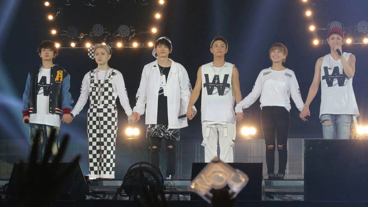 Backdrop for AAA DOME TOUR 2017 -WAY OF GLORY-