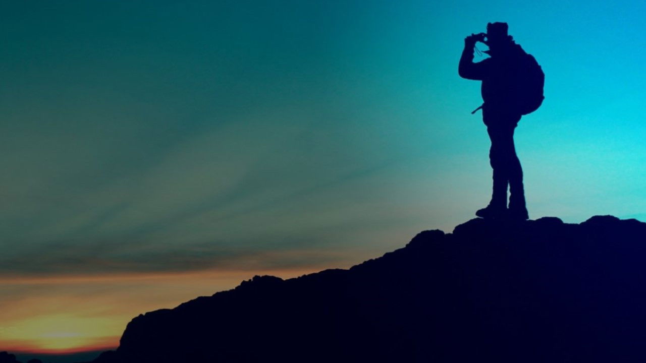 Backdrop for Les plus beaux treks